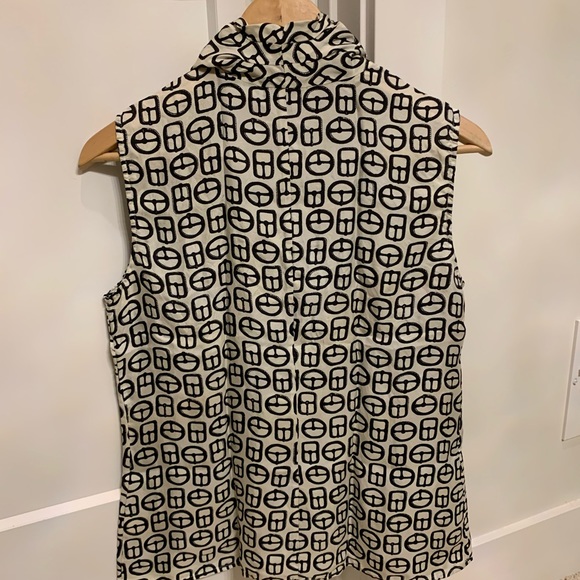 Talbots. Sleeveless top. Size 8. - Picture 3 of 3